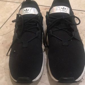 Addidas Tennis Shoes